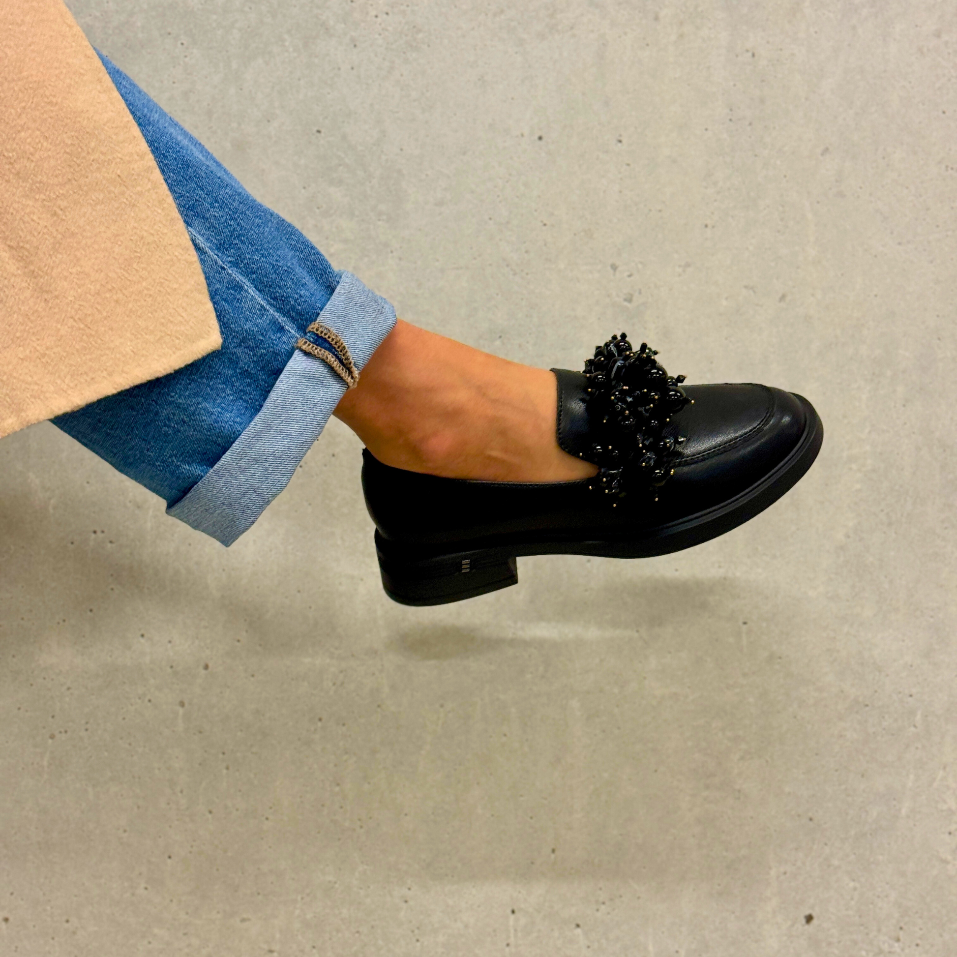 Black on Black Loafers - Sandalea