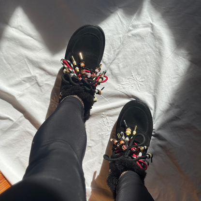 Queen of hearts boots