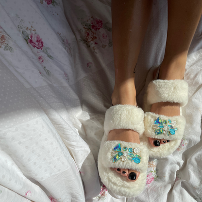 Snow Flake Slippers - Sandalea