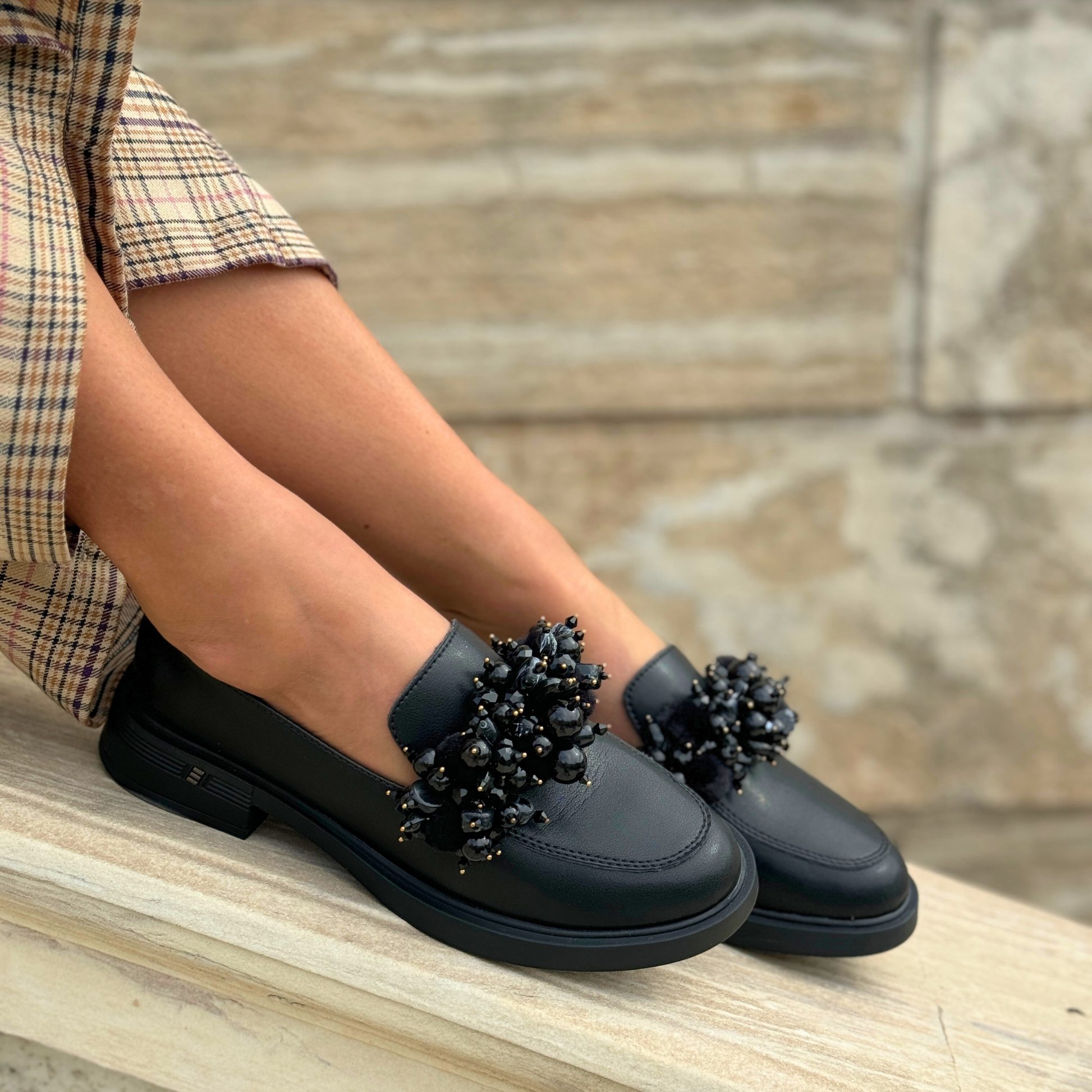 Black on Black Loafers - Sandalea